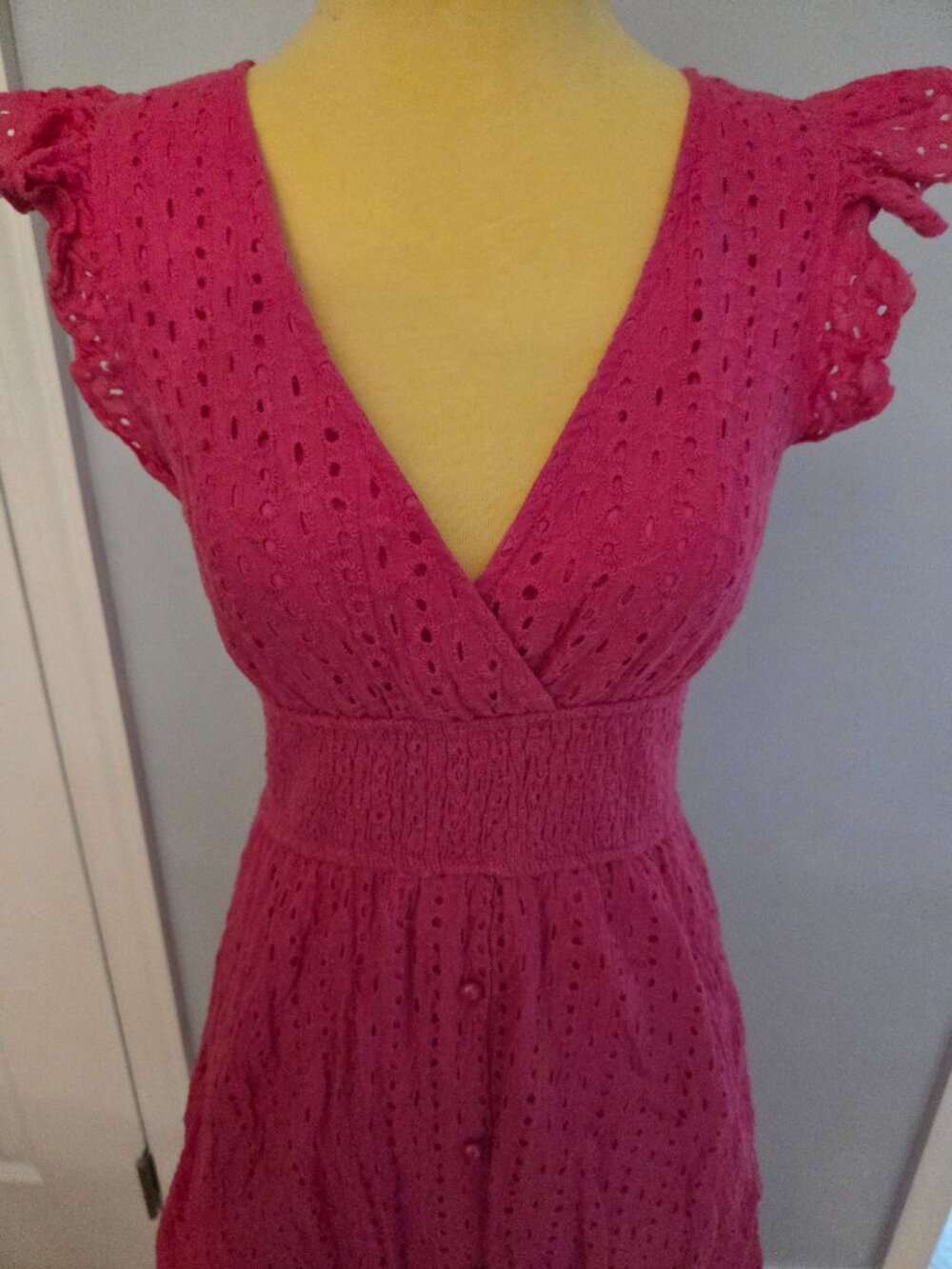 Eyelet Butterfly Sleeve Ruffle Dress - Picture 3 of 4